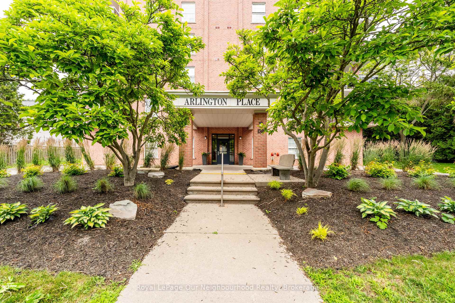 130 Queen Street 2A, Cobourg, ON K9A 1N2, Cobourg — photo 1