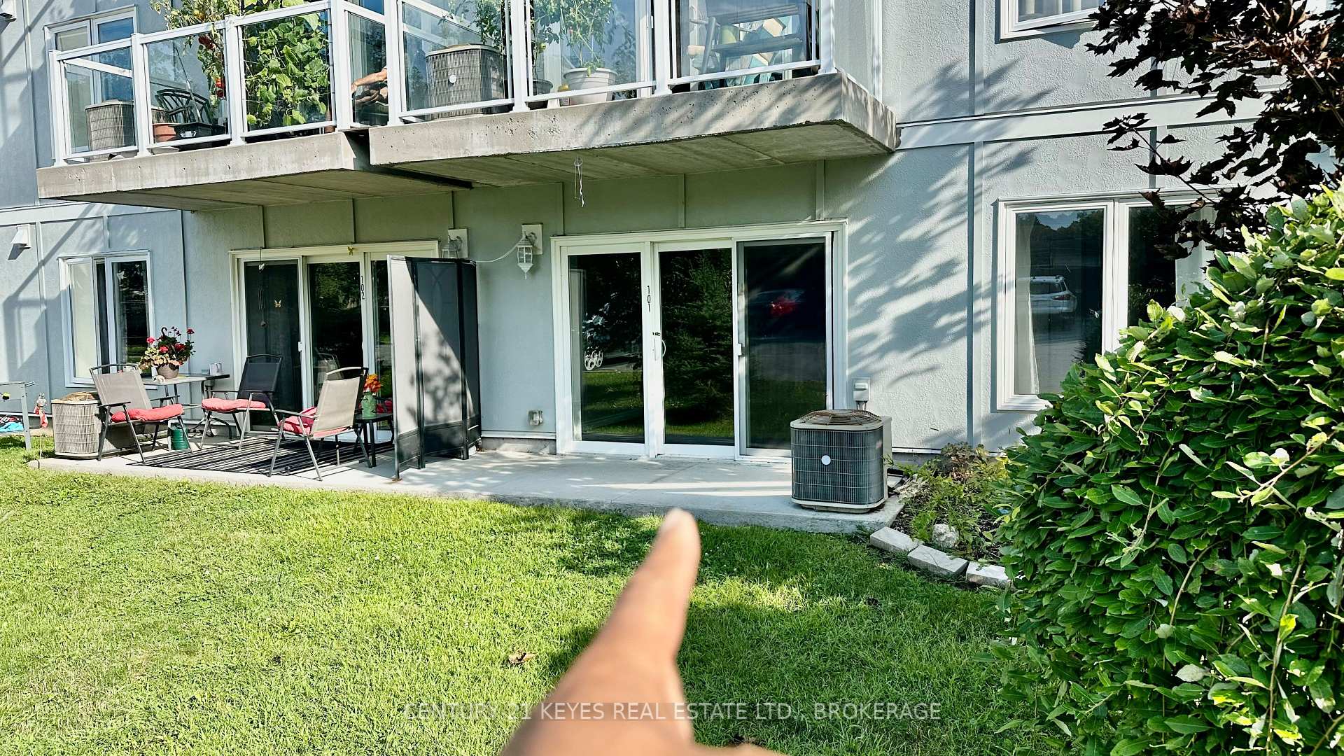 665 King Street W 101, Gananoque, ON K7G 2H3, Gananoque — photo 1