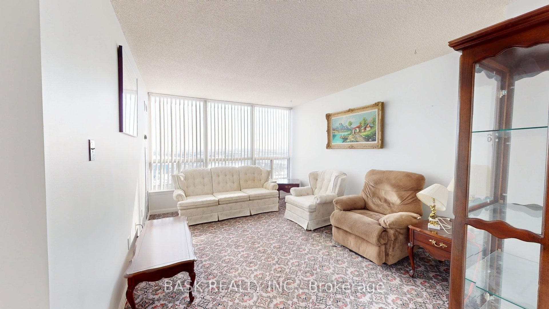 12 Laurelcrest Street 907, Brampton, ON L6S 5Y4, Brampton — photo 1