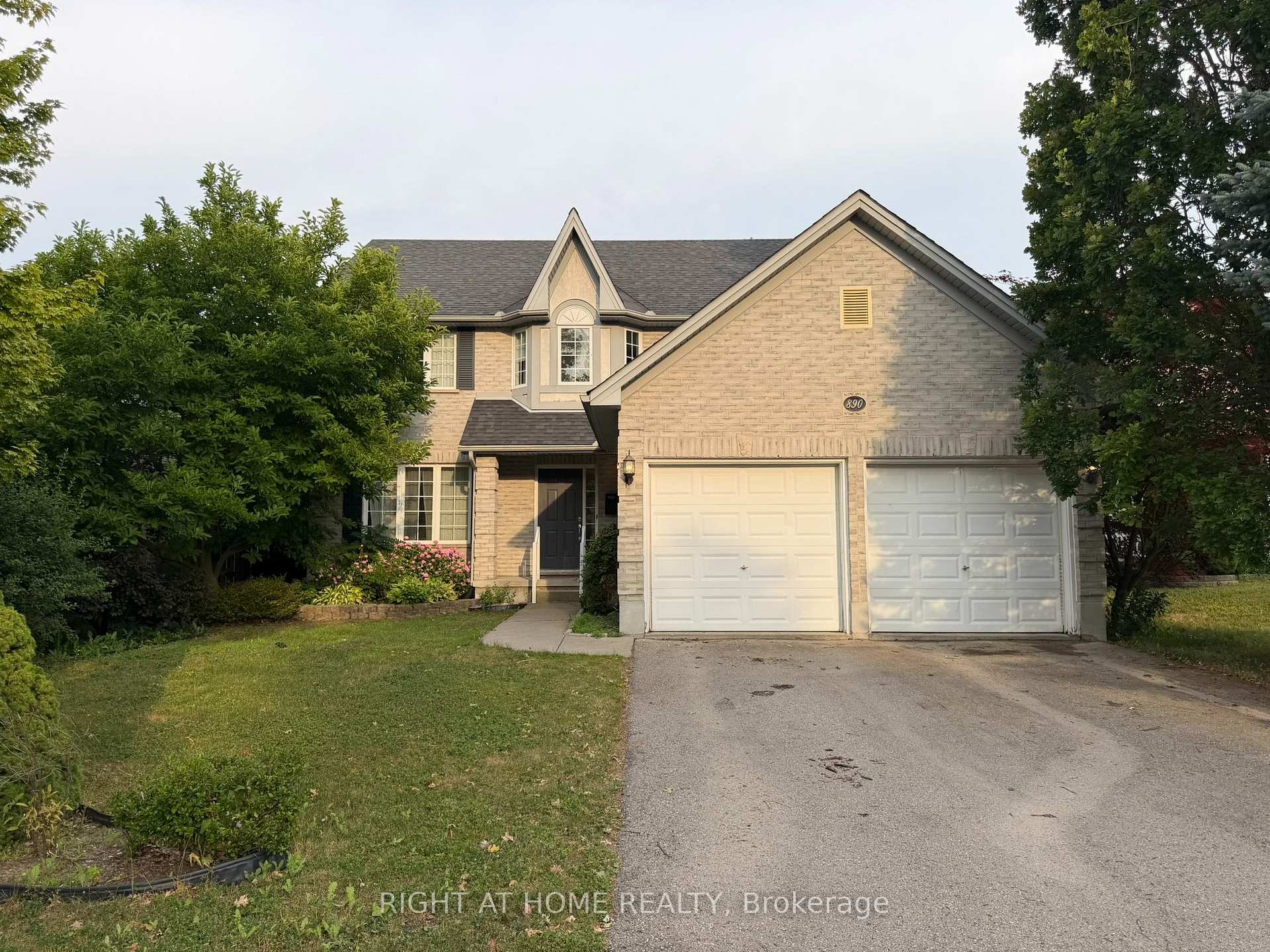 890 GUILDWOOD Boulevard, London North, ON N6H 5S9, London North — photo 1