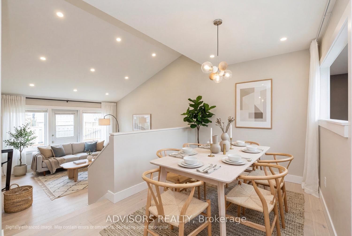 256 John Garland Boulevard 121, Toronto, ON M9V 1N8, Toronto W10 — photo 1