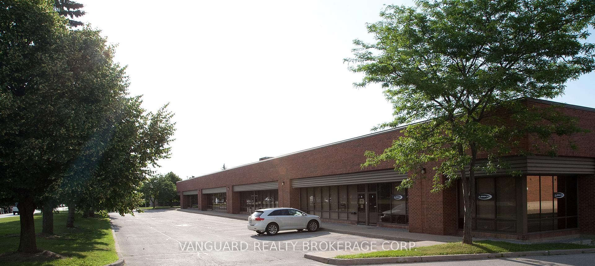34 Futurity Gate 13 and 14, Vaughan, ON L4K 1S6, Vaughan — photo 1