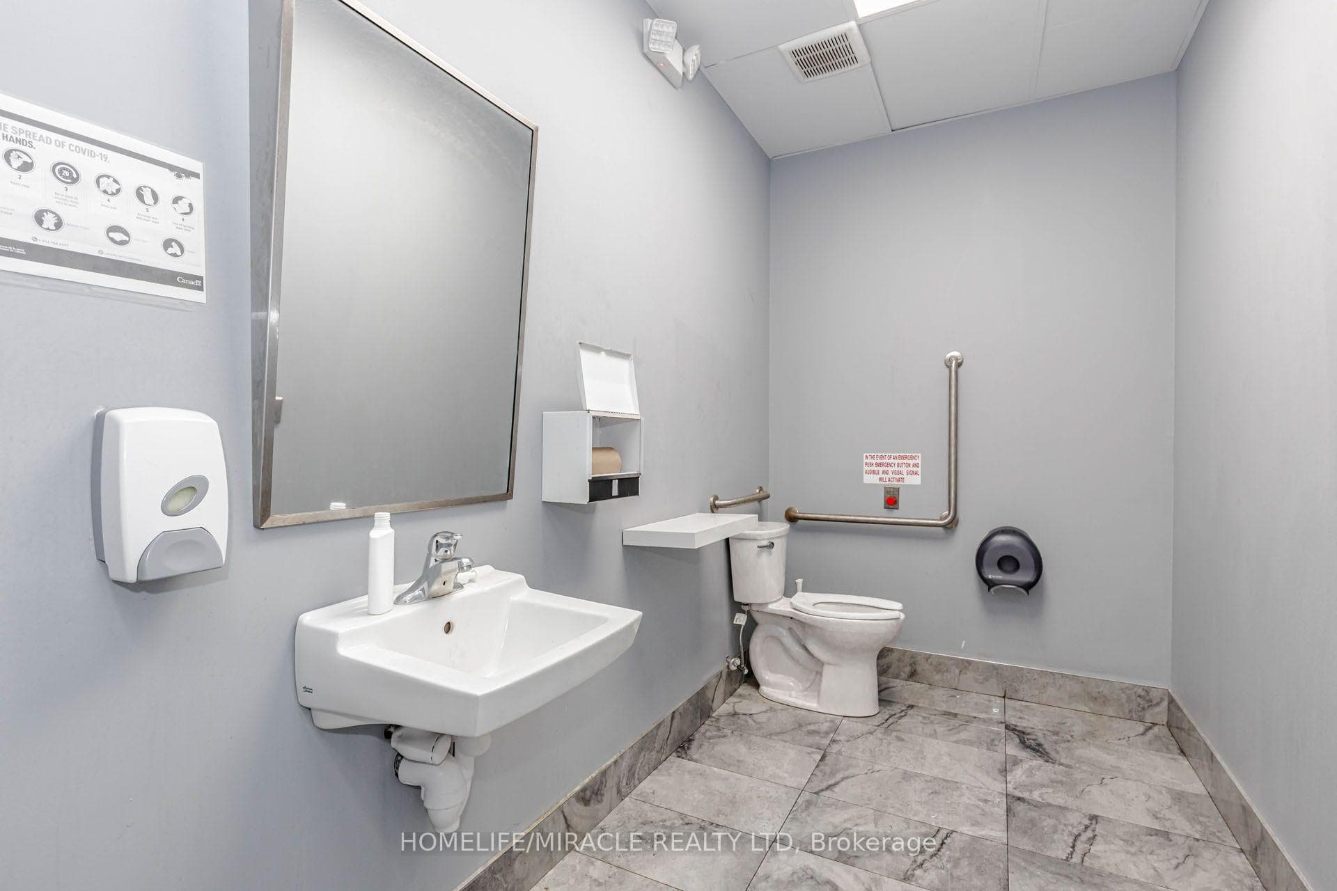 1120 Victoria Street 1B, Kitchener, ON N2B 3T2, Kitchener — photo 1