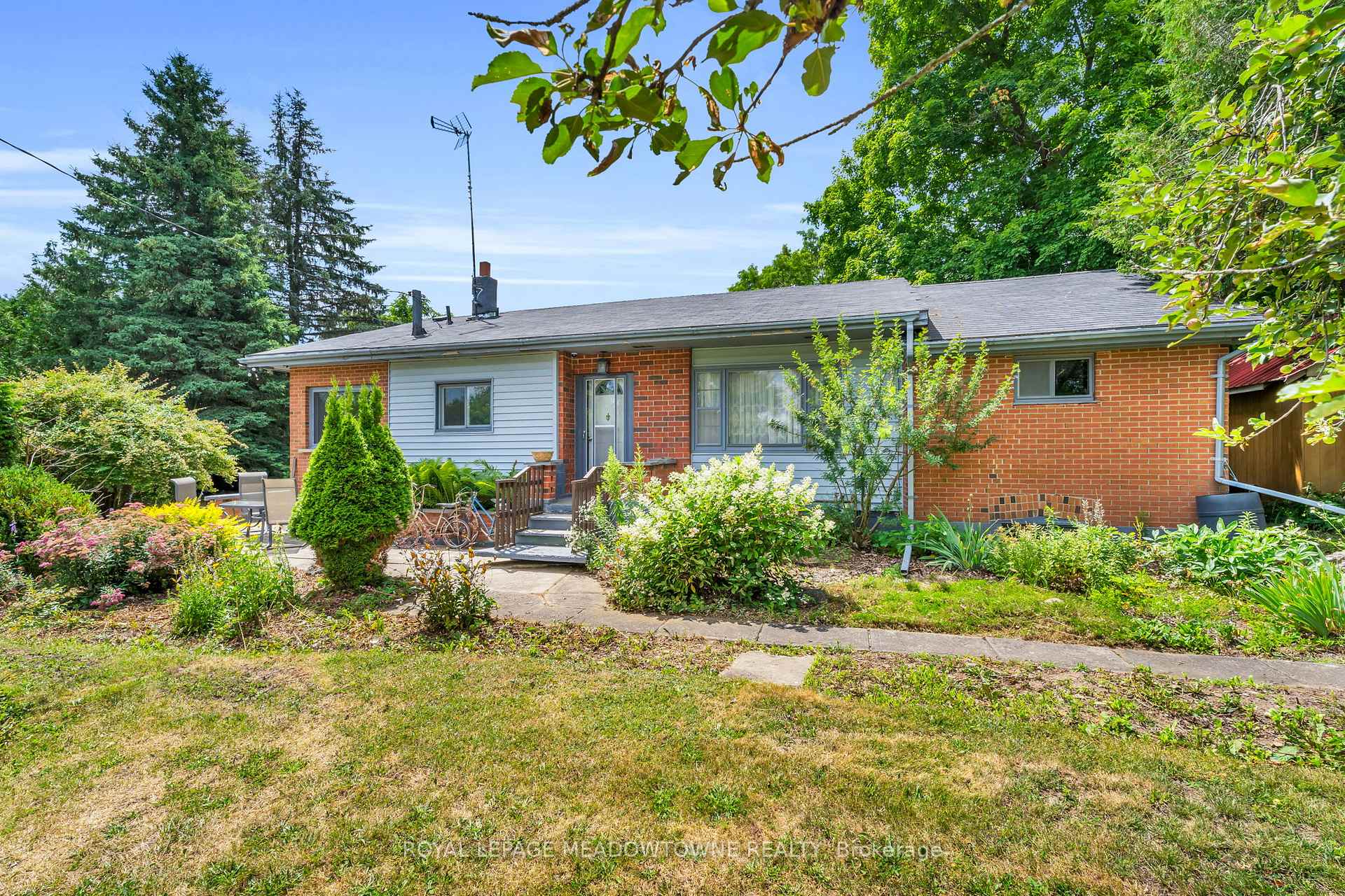 9483 Wellington Rd 124, Erin, ON N0B 1T0, Erin — photo 1