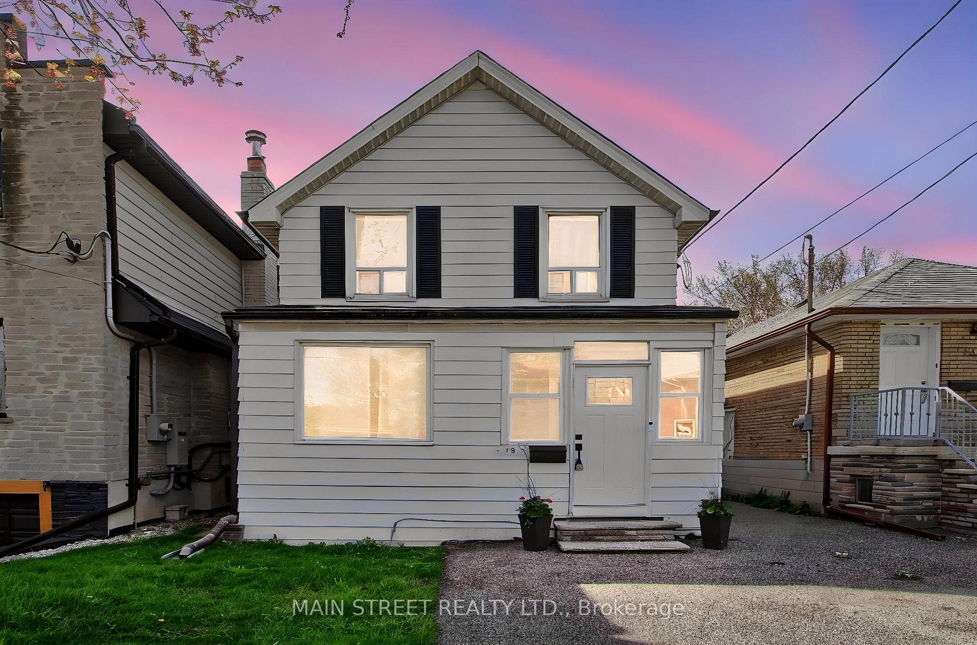 19 Macdonald Street, Toronto, ON M8V 1Y3, Toronto W06 — photo 1