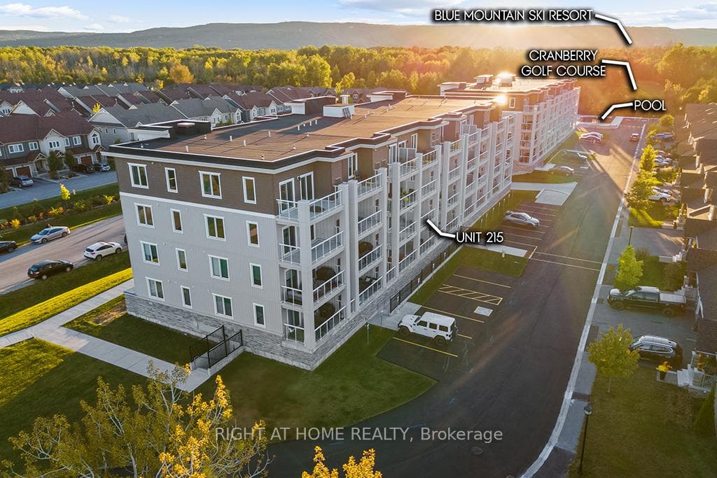5 Spooner Crescent 215, Collingwood, ON L9Y 1T3, Collingwood — photo 1