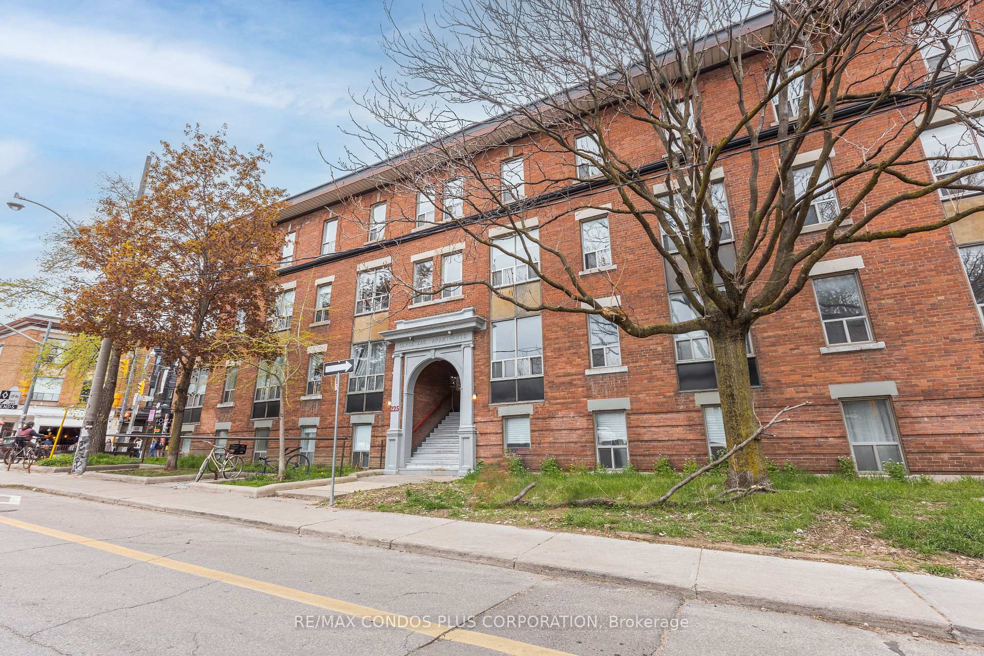 225 Gladstone Avenue 103, Toronto, ON M6J 3L5, Toronto C01 — photo 1