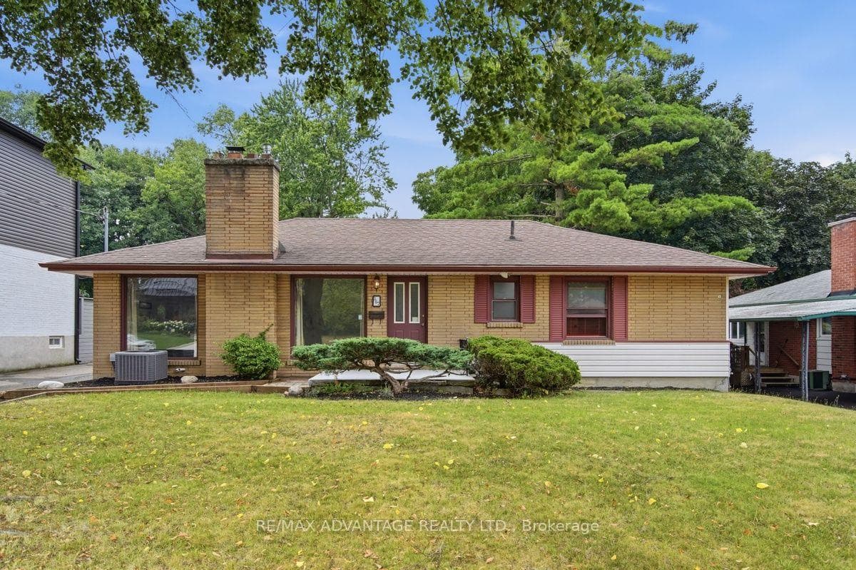 367 Brock Street, London South, ON N6K 2M3, London South — photo 1