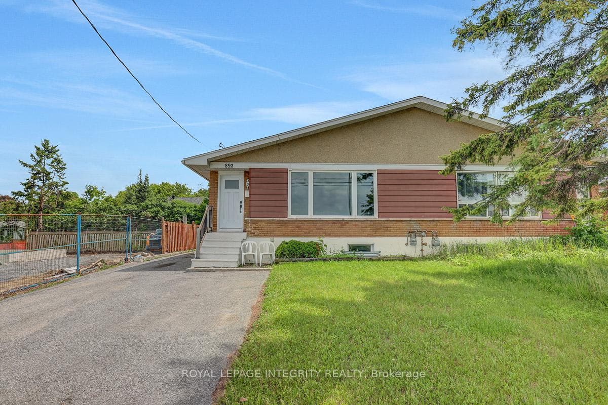 892 Baseline Road A, Cityview - Parkwoods Hills - Rideau Shore, ON K2C 0A4, Cityview - Parkwoods Hills - Rideau Shore — photo 1