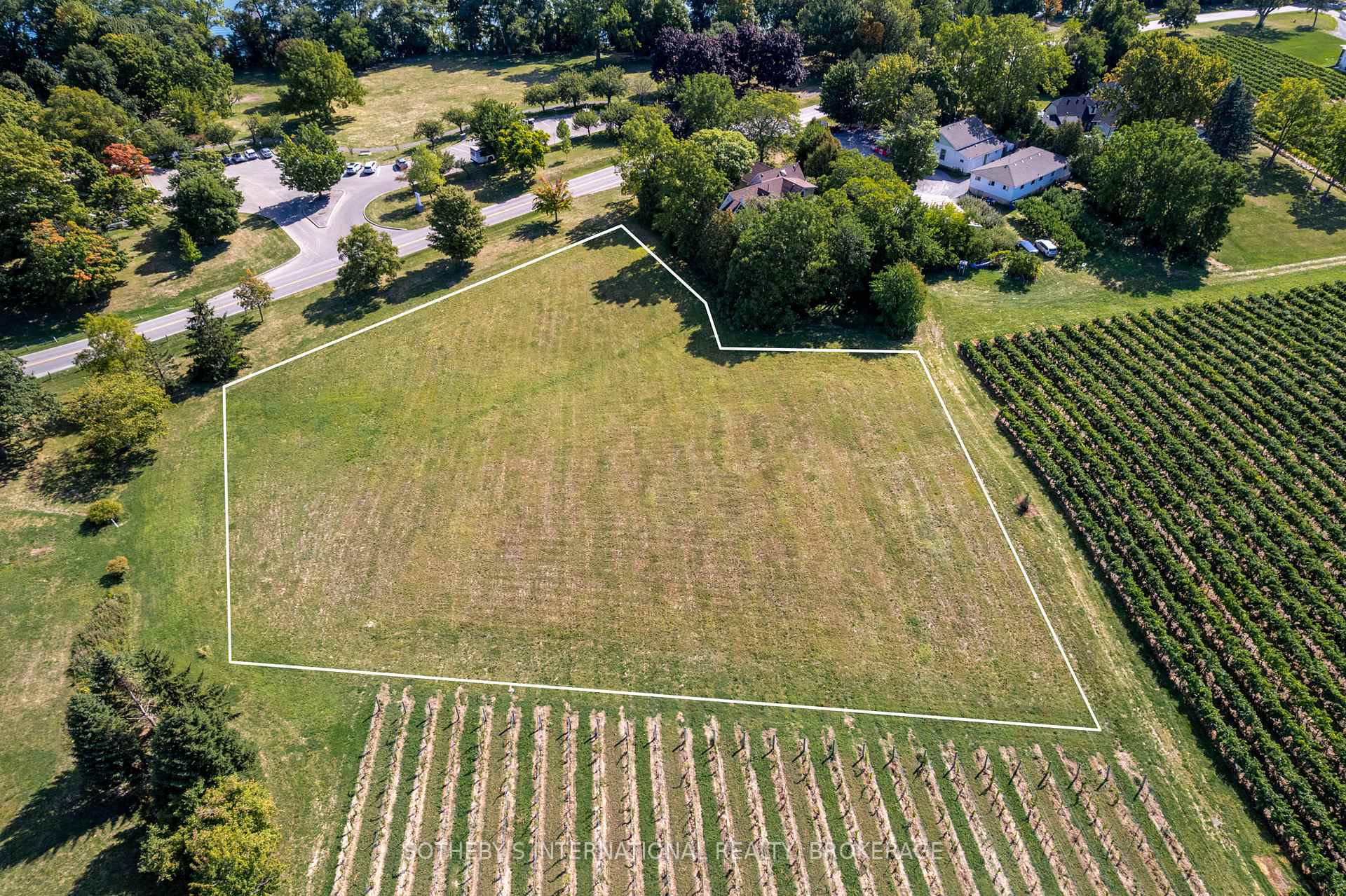 15936 Niagara Parkway, Niagara-on-the-Lake, ON L0S 1J0, Niagara-on-the-Lake — photo 1