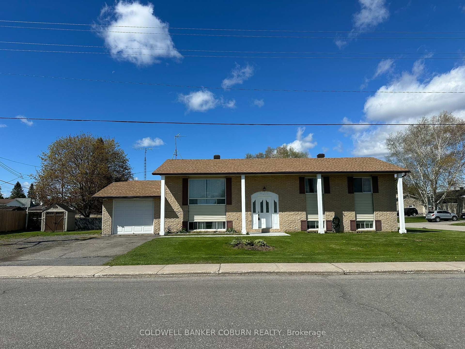 4016 Dishaw Street, Edwardsburgh/Cardinal, ON K0E 1E0, Edwardsburgh/Cardinal — photo 1