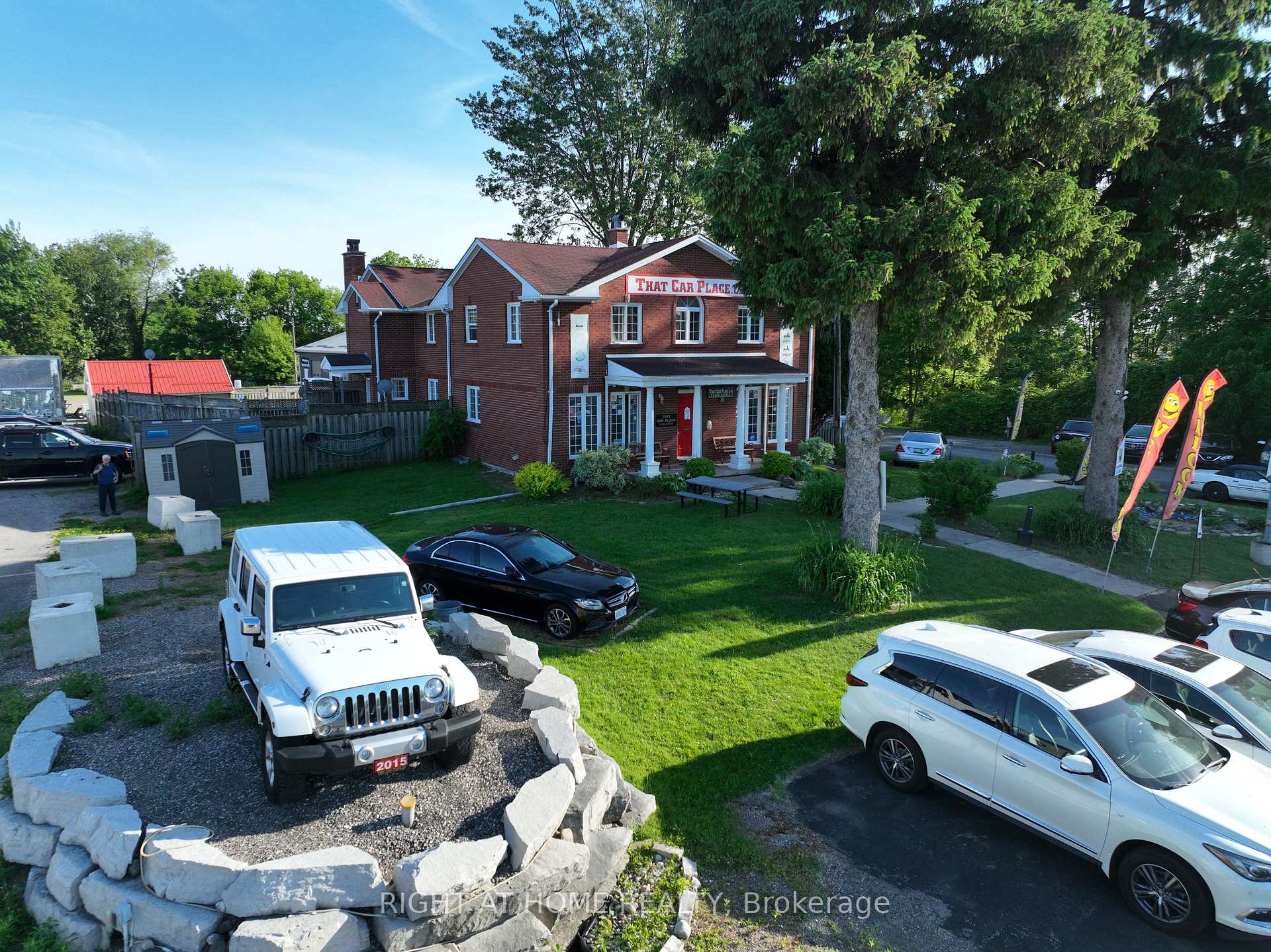 443 Exeter Road 1, London South, ON N6E 2Z3, London South — photo 1