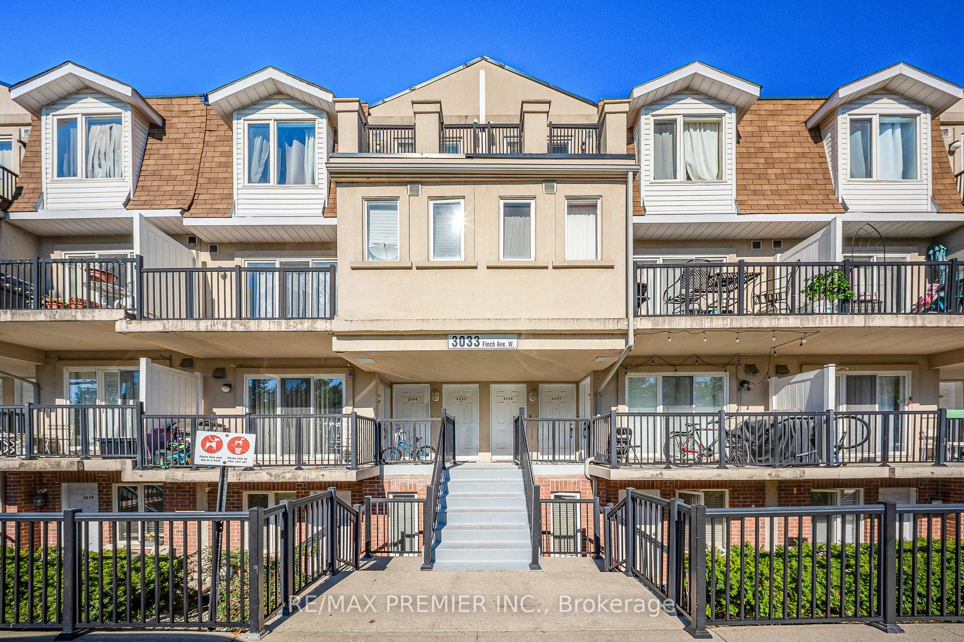 3033 Finch Avenue 2046, Toronto, ON M9M 0A3, Toronto W05 — photo 1
