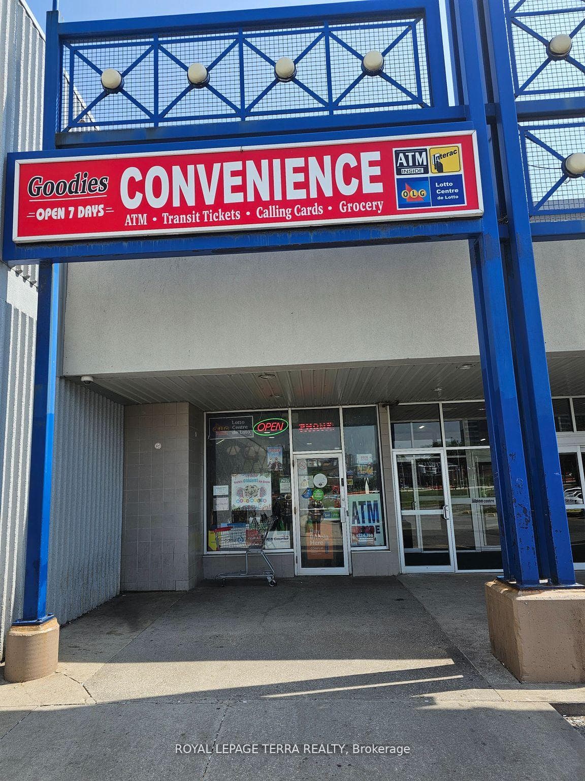 1530 Albion Road 37A, Toronto, ON M9V 5H4, Toronto W10 — photo 1