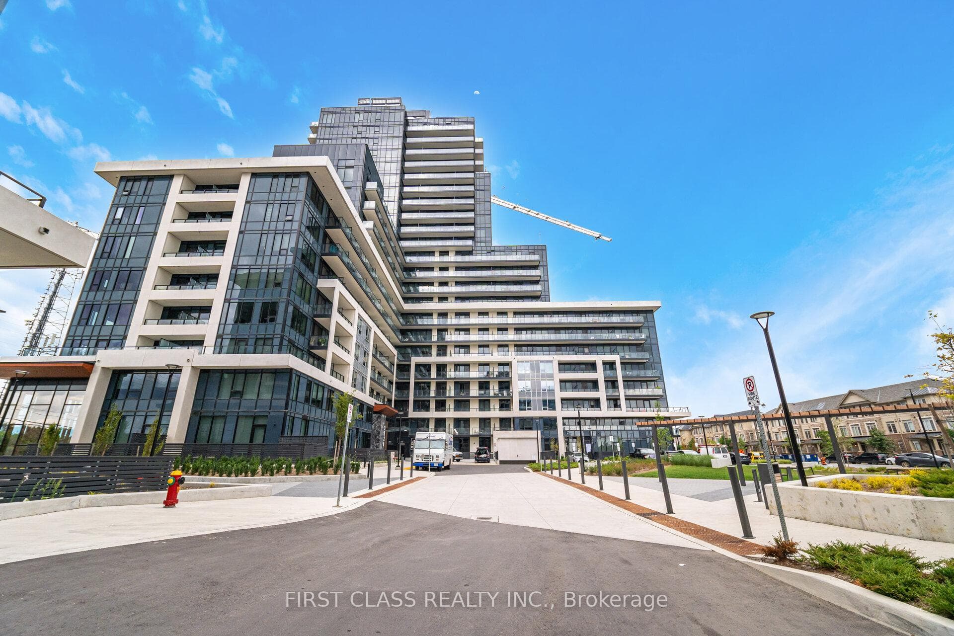 3220 William Coltson Avenue 1209, Oakville, ON L6H 7X9, Oakville — photo 1