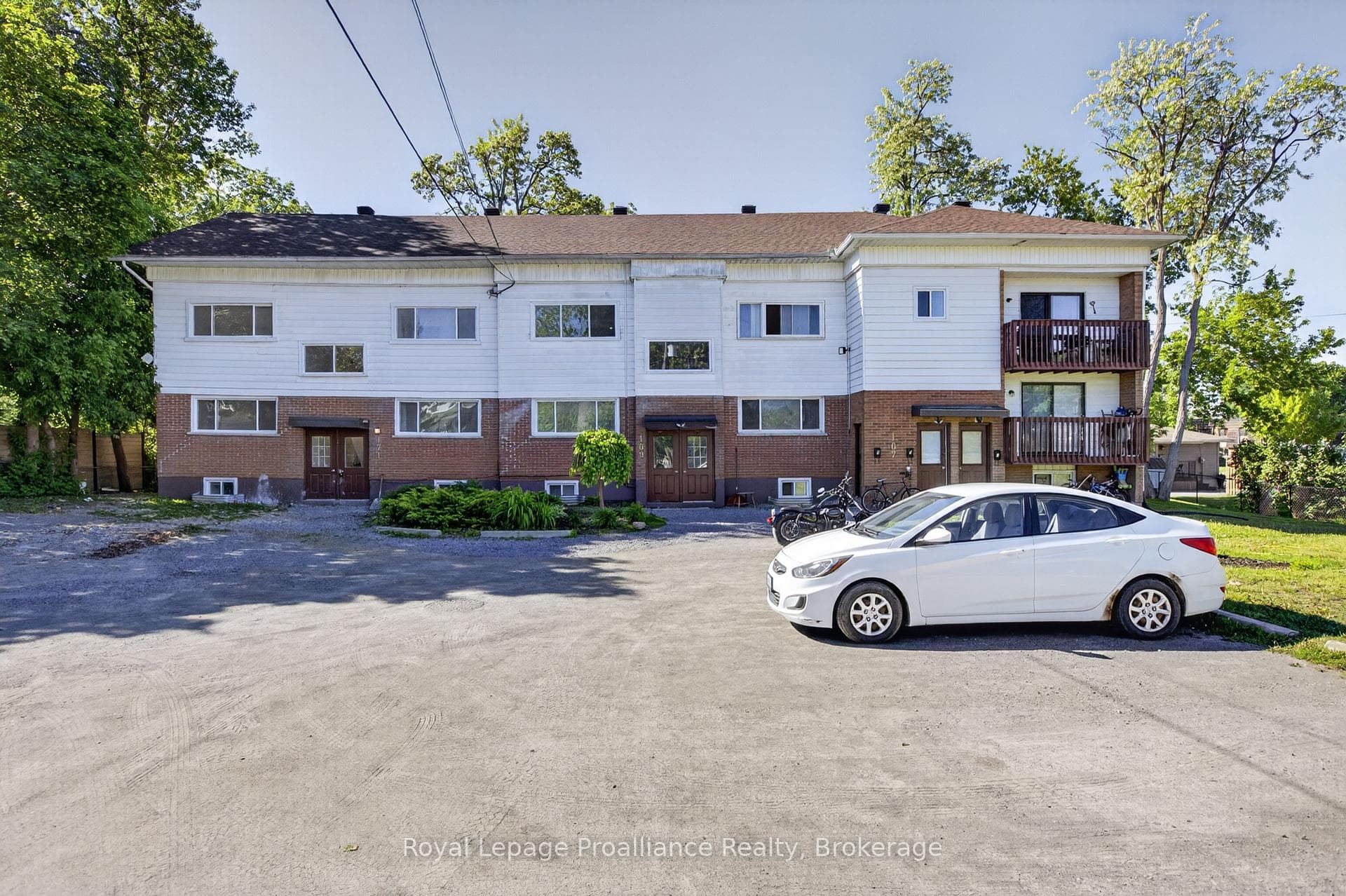 171 Hazlitt Street 6, Peterborough, ON K9H 1L8, Peterborough — photo 1