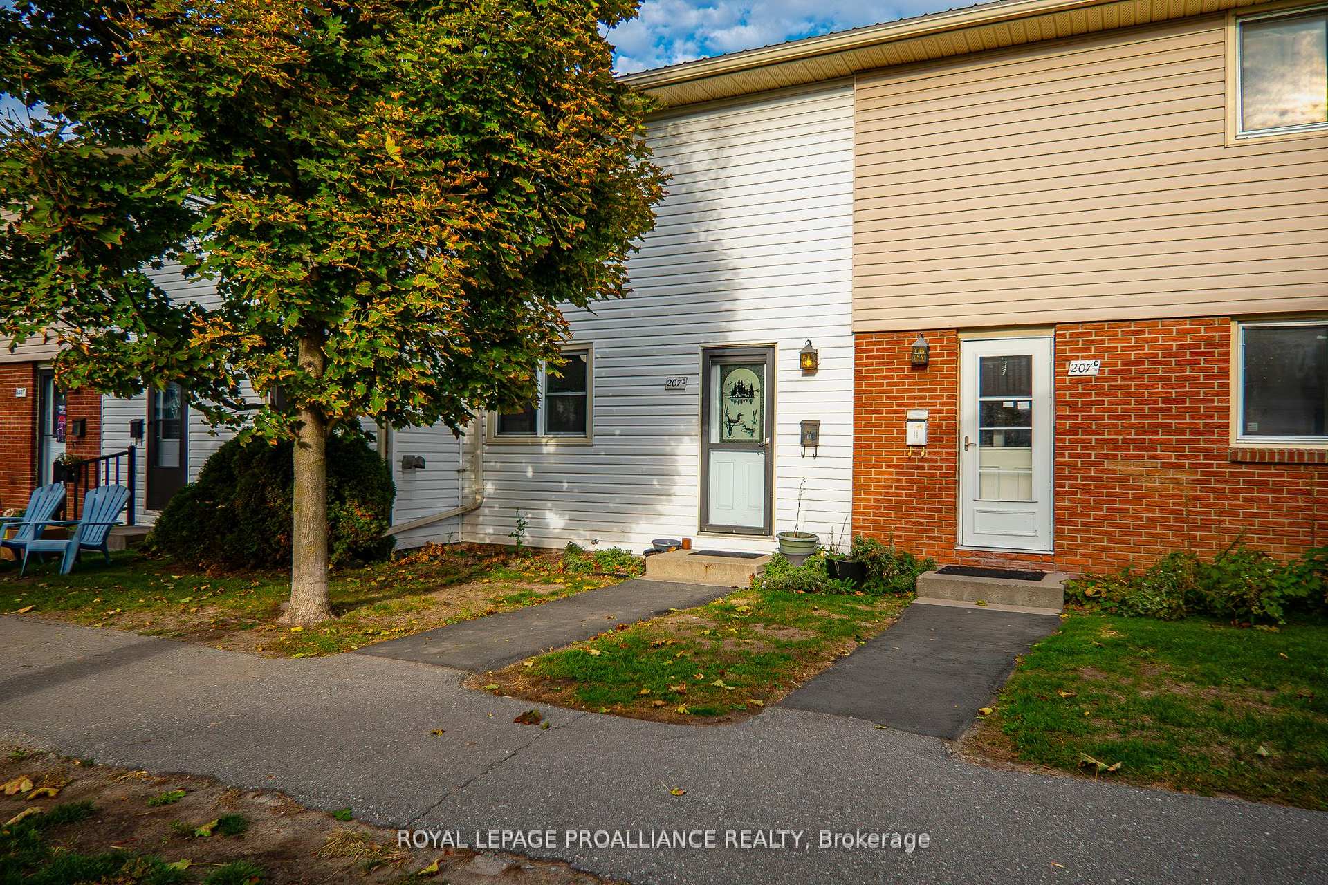 207D North Park Street, Belleville, ON K8P 4T9, Belleville — photo 1