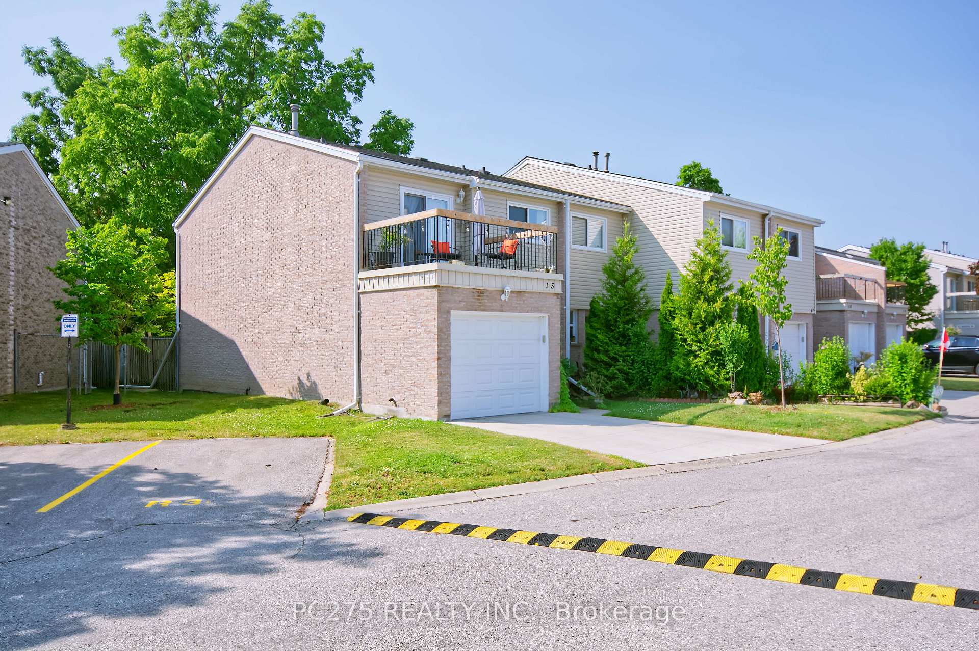 669 Osgoode Drive 15, London South, ON N6E 2C7, London South — photo 1
