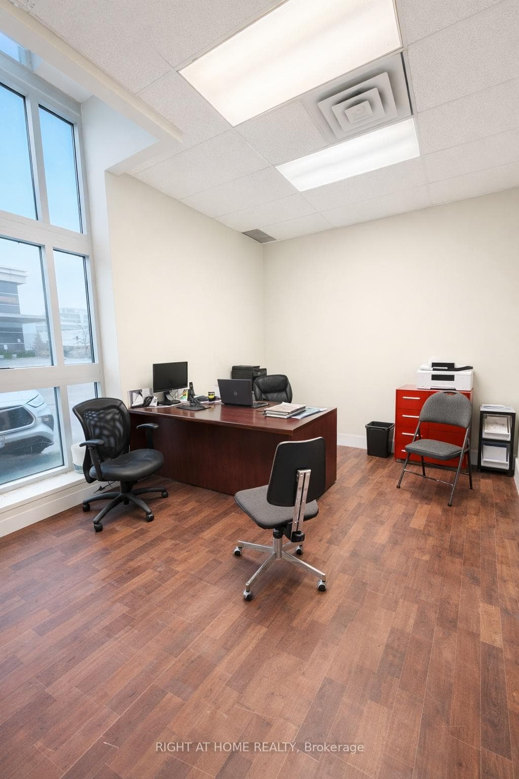 1273 North Service Road E 6, Oakville, ON L6H 1A7, Oakville — photo 1