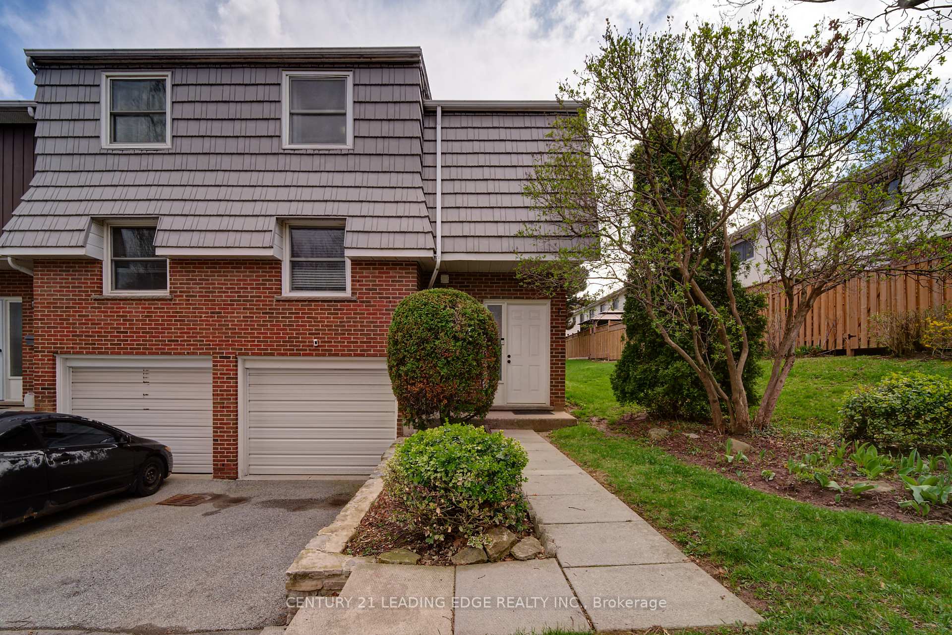 85 Albright Road 8, Hamilton, ON L8K 6H1, Hamilton — photo 1