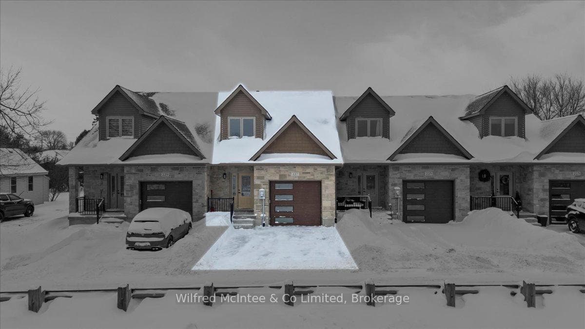 227 Saugeen Street, Saugeen Shores, ON N0H 2L0, Saugeen Shores — photo 1
