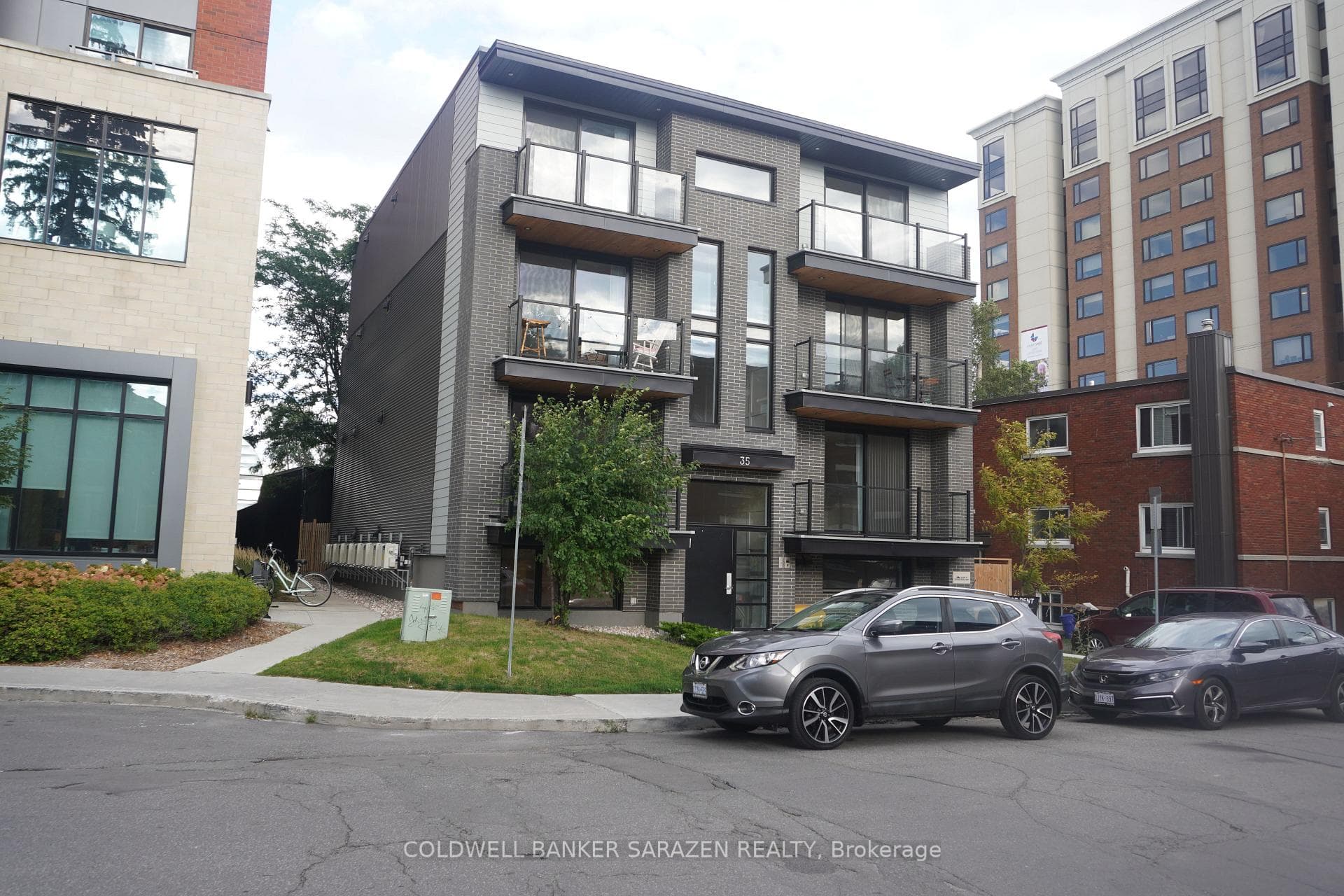 35 Monk Street 1, Glebe - Ottawa East and Area, ON K1S 3Y7, Glebe - Ottawa East and Area — photo 1