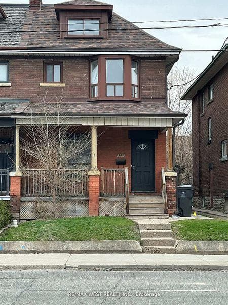 563 Ossington Avenue Main, Toronto, ON M6G 3T4, Toronto C01 — photo 1