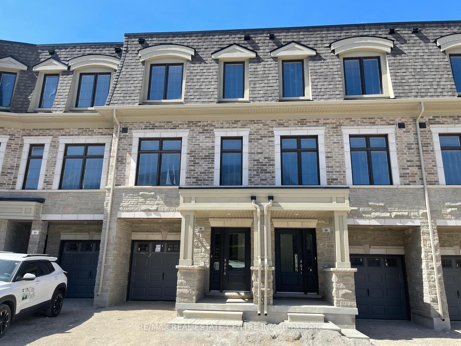 86 Salina Street, Mississauga, ON L5M 2S5, Mississauga — photo 1