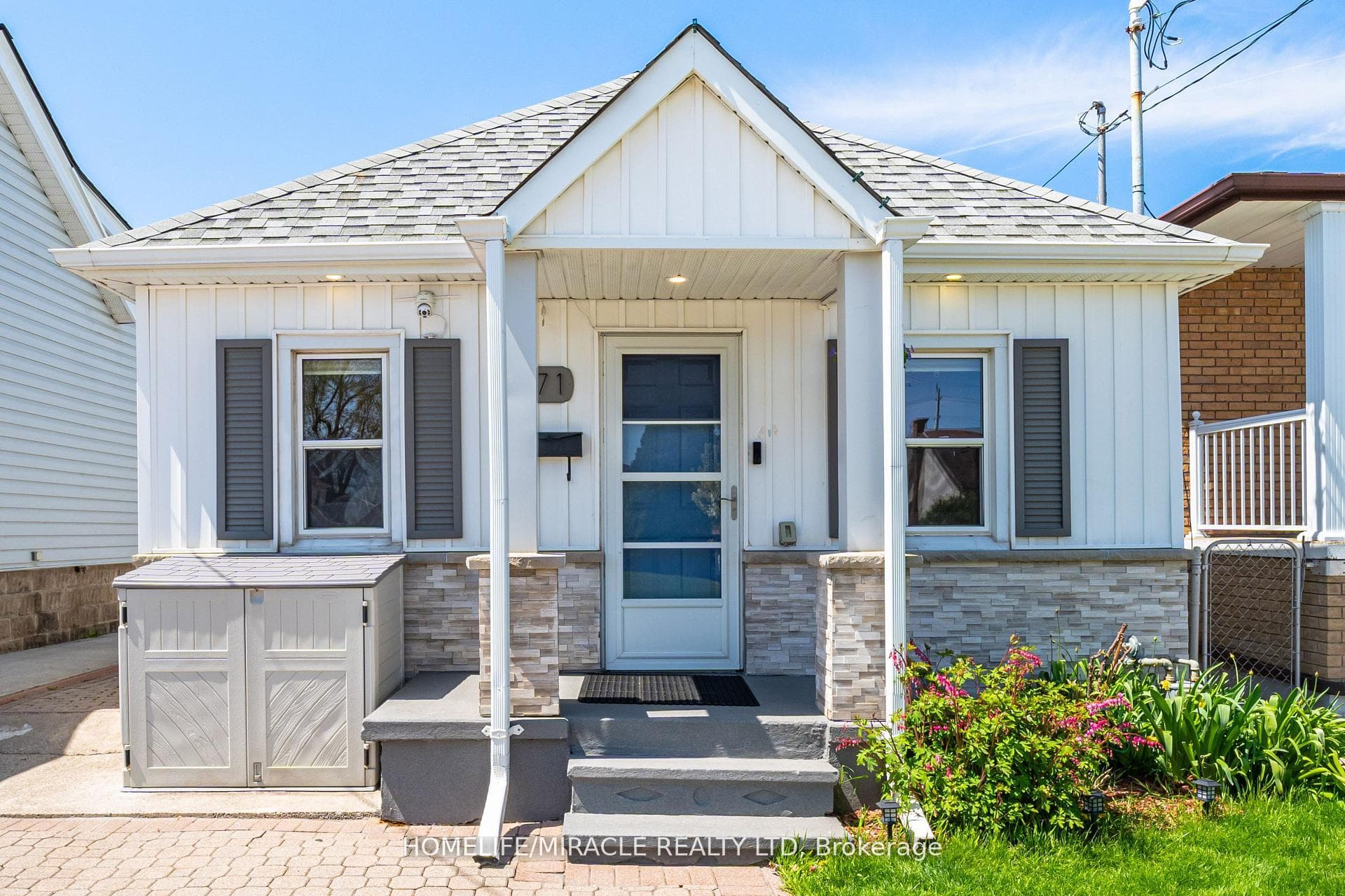 71 Beland Avenue N, Hamilton, ON L8H 6C2, Hamilton — photo 1