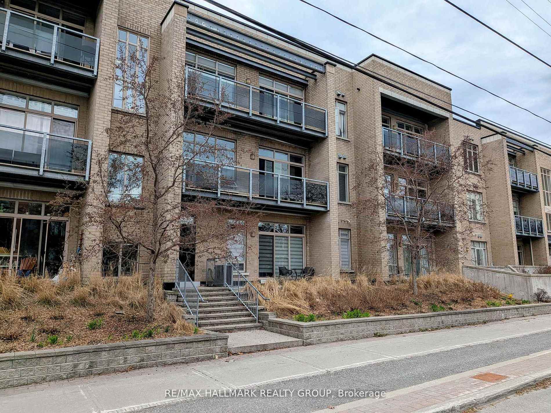 682 Churchill Avenue N 210, Carlingwood - Westboro and Area, ON K1Z 5G5, Carlingwood - Westboro and Area — photo 1