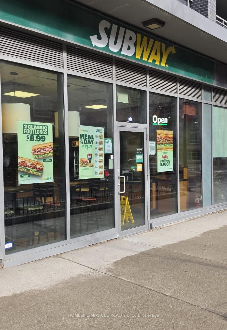 320 Richmond Street E, Toronto, ON M5A 1P9, Toronto C08 — photo 1