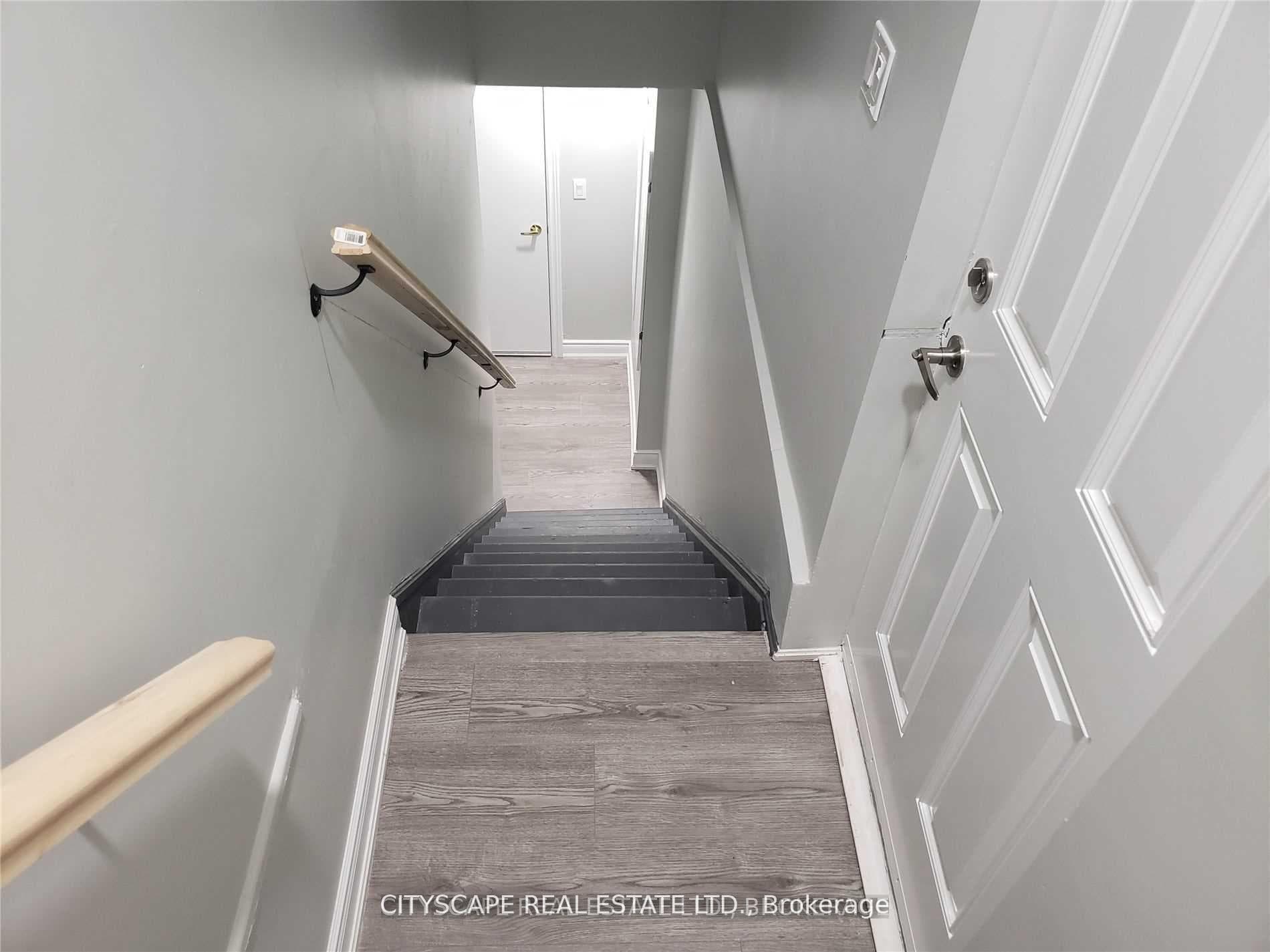 4375 Trail Blazer Way Bsmt, Mississauga, ON L5R 0C5, Mississauga — photo 1