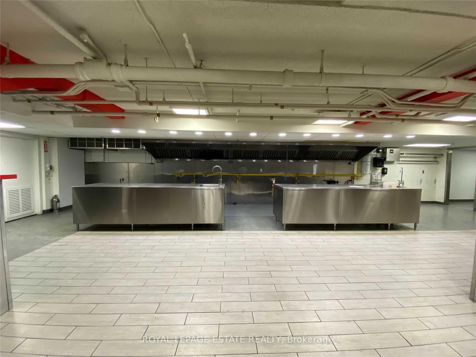 4894-4896 Dundas Street W Lower, Toronto, ON M9A 1B5, Toronto W08 — photo 1