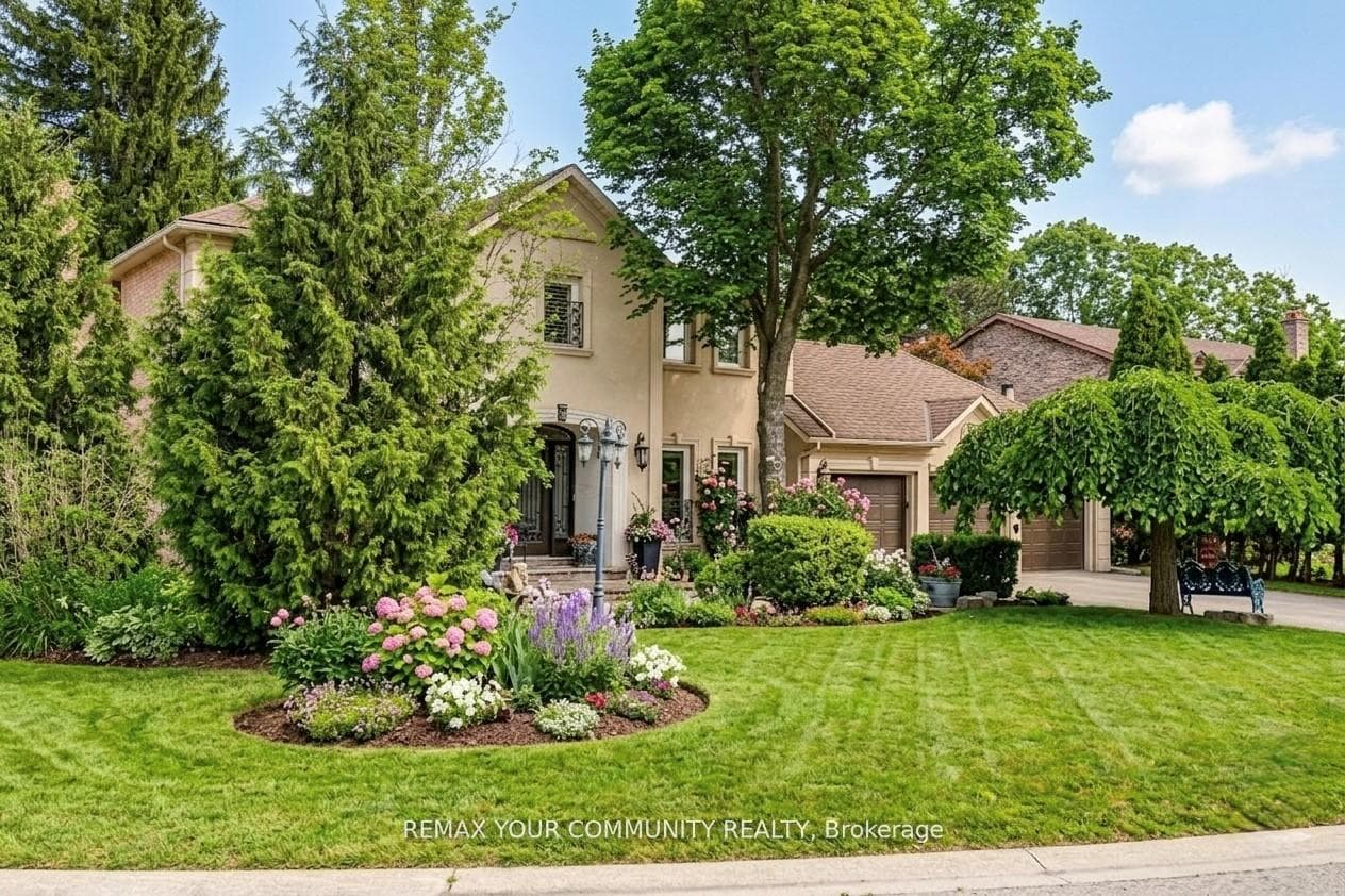 30 Deanbank Drive, Markham, ON L3T 1Z3, Markham — photo 1