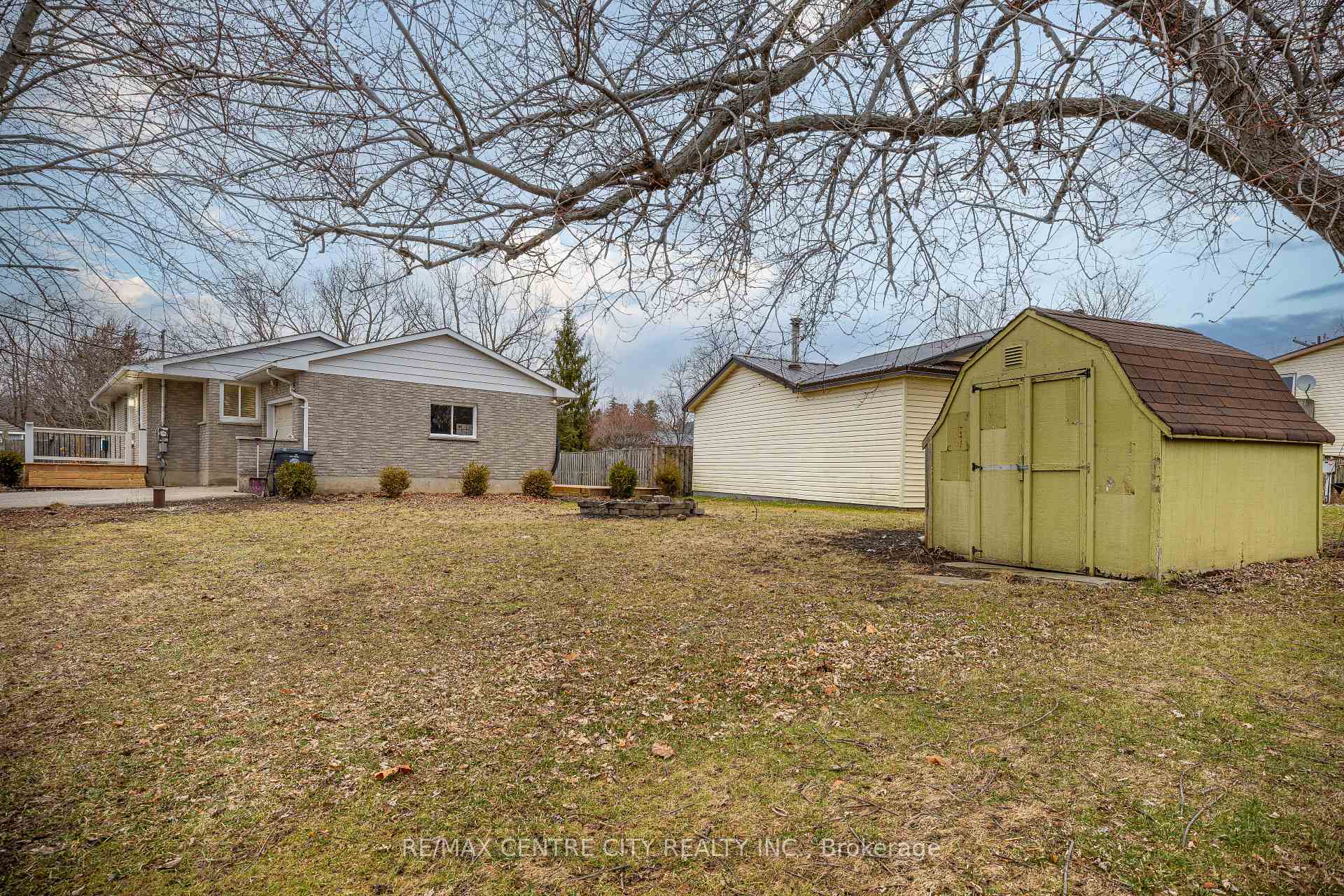 42606 Johnathon Street, Central Elgin, ON N0L 2L0, Central Elgin — photo 1