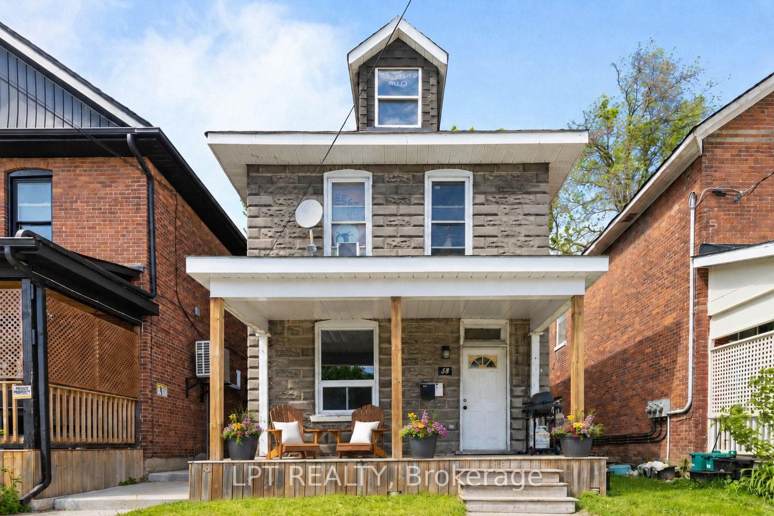 58 Nottawasaga Street, Orillia, ON L3V 3J4, Orillia — photo 1