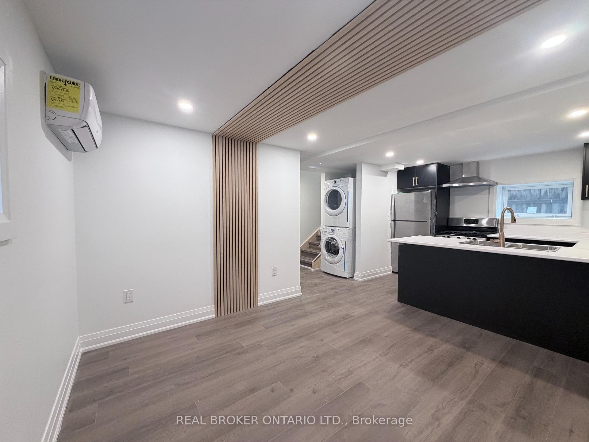 184 Ottawa Street S Basement, Hamilton, ON L8K 2E6, Hamilton — photo 1