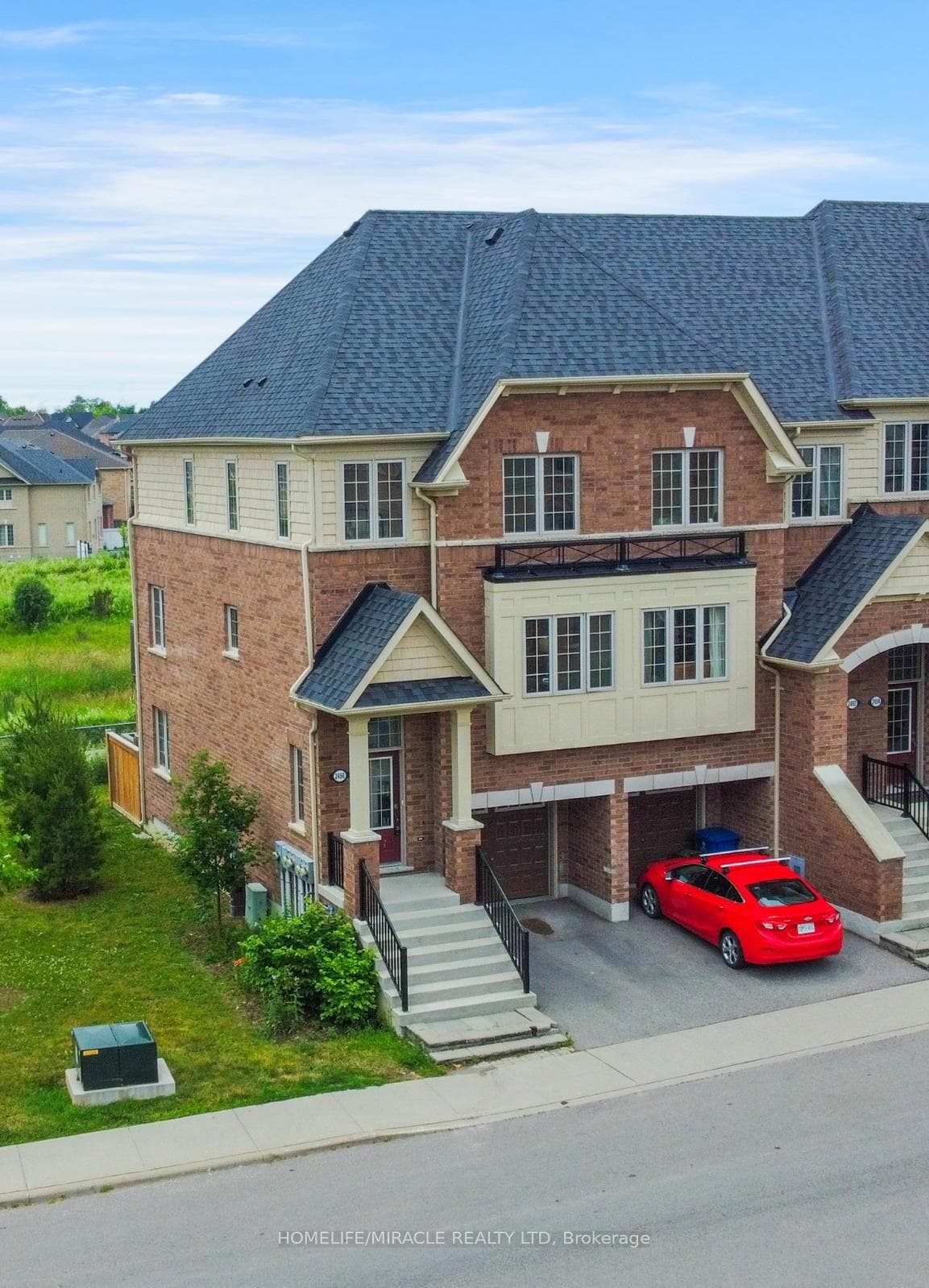 2450 Bromus Path, Oshawa, ON L1L 0K6, Oshawa — photo 1