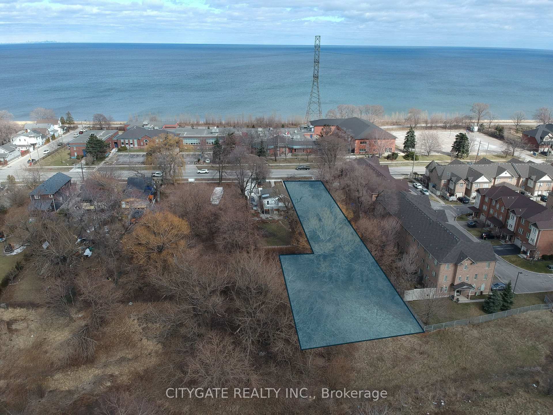 480 Beach Boulevard, Hamilton, ON L8H 6X3, Hamilton — photo 1