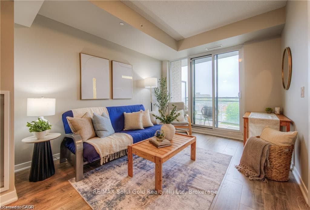 85 Duke Street W 703, Kitchener, ON N2H 4Y7, Kitchener — photo 1