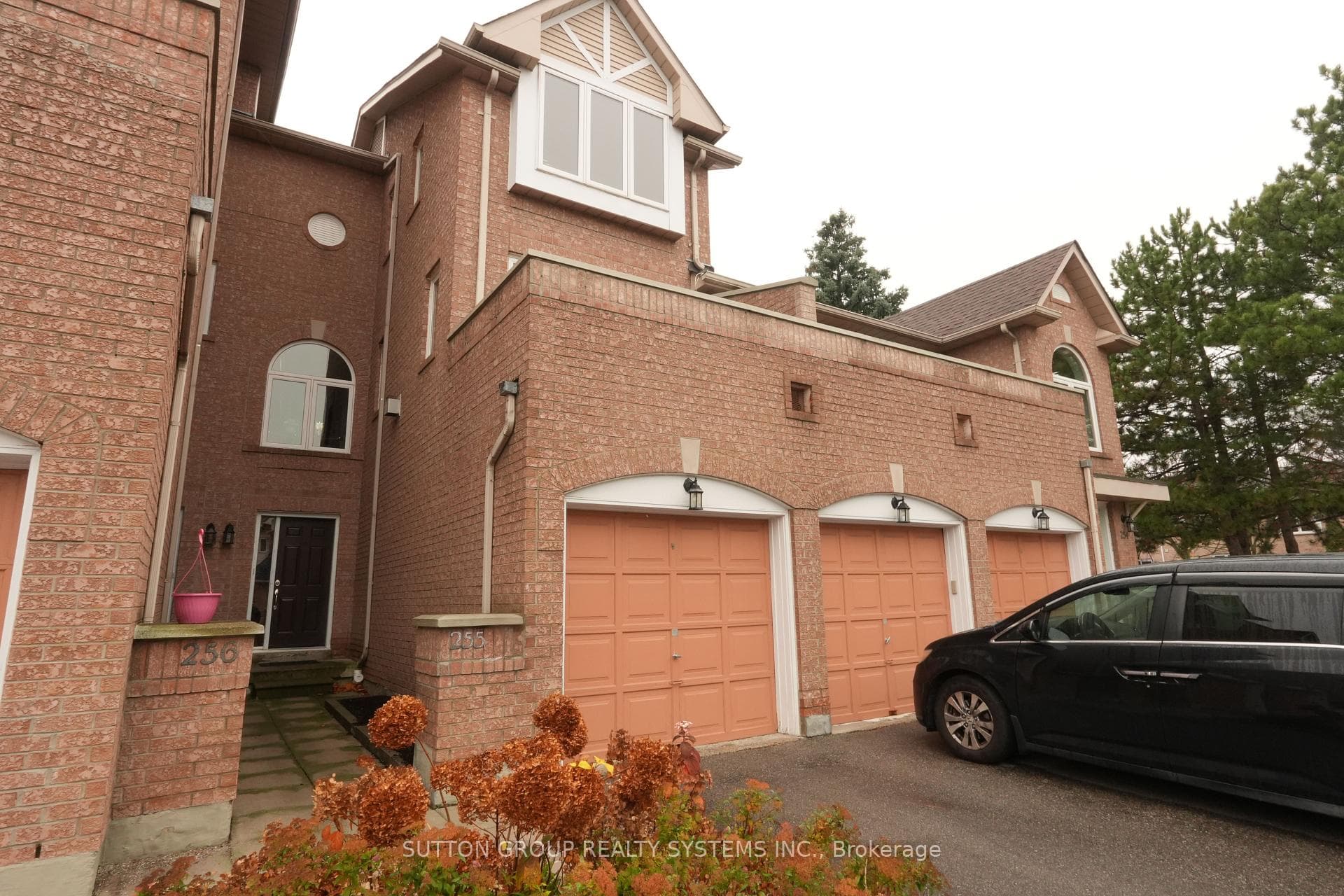 60 Barondale Drive 255, Mississauga, ON L4Z 3N8, Mississauga — photo 1