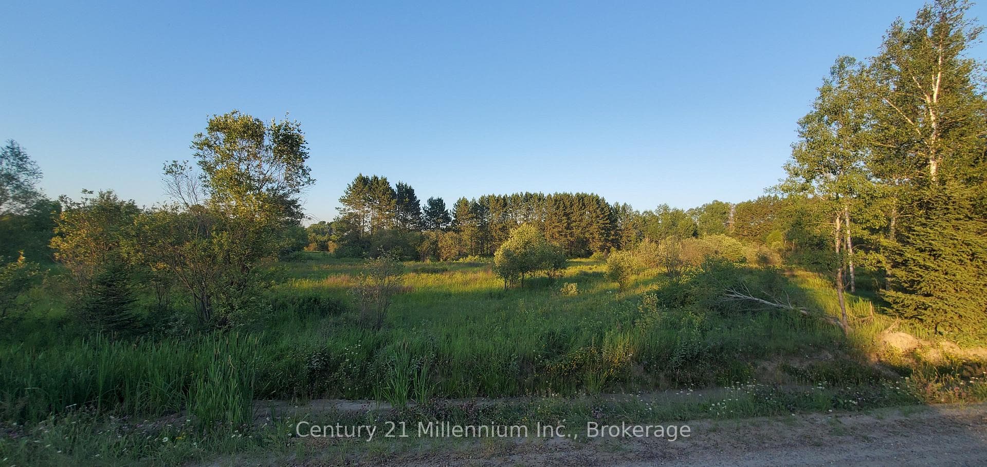 638 Chenier Road, Papineau-Cameron, ON P0H 1V0, Papineau-Cameron — photo 1