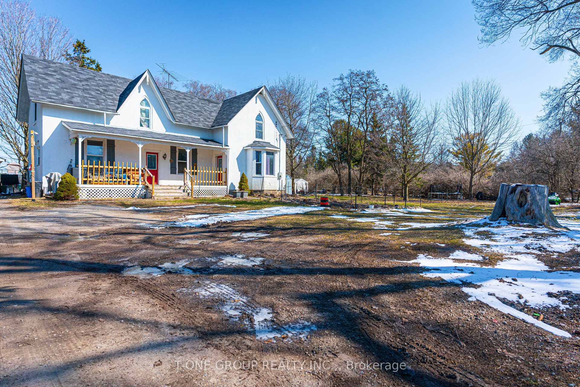 252 Columbus Road E, Oshawa, ON L1H 7K4, Oshawa — photo 1