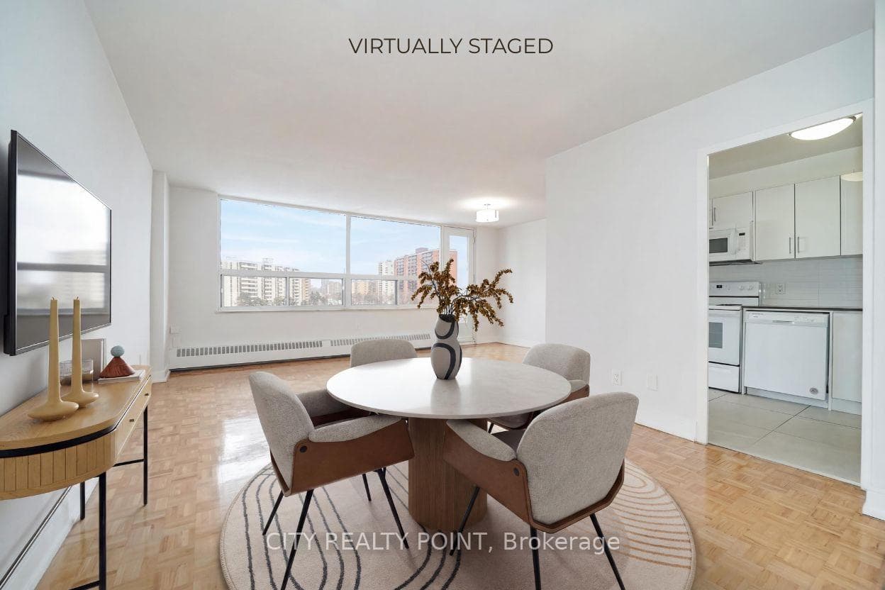 6200 Bathurst Street 410, Toronto, ON M2R 2A3, Toronto C07 — photo 1