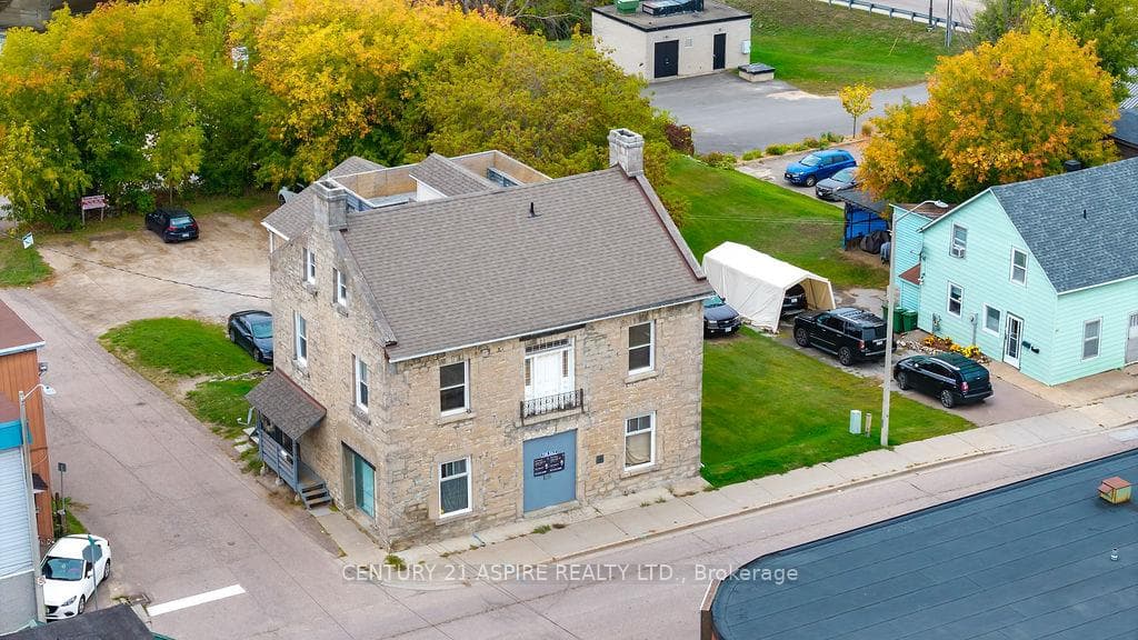 156 Mackay Street, Pembroke, ON K8A 1B9, Pembroke — photo 1