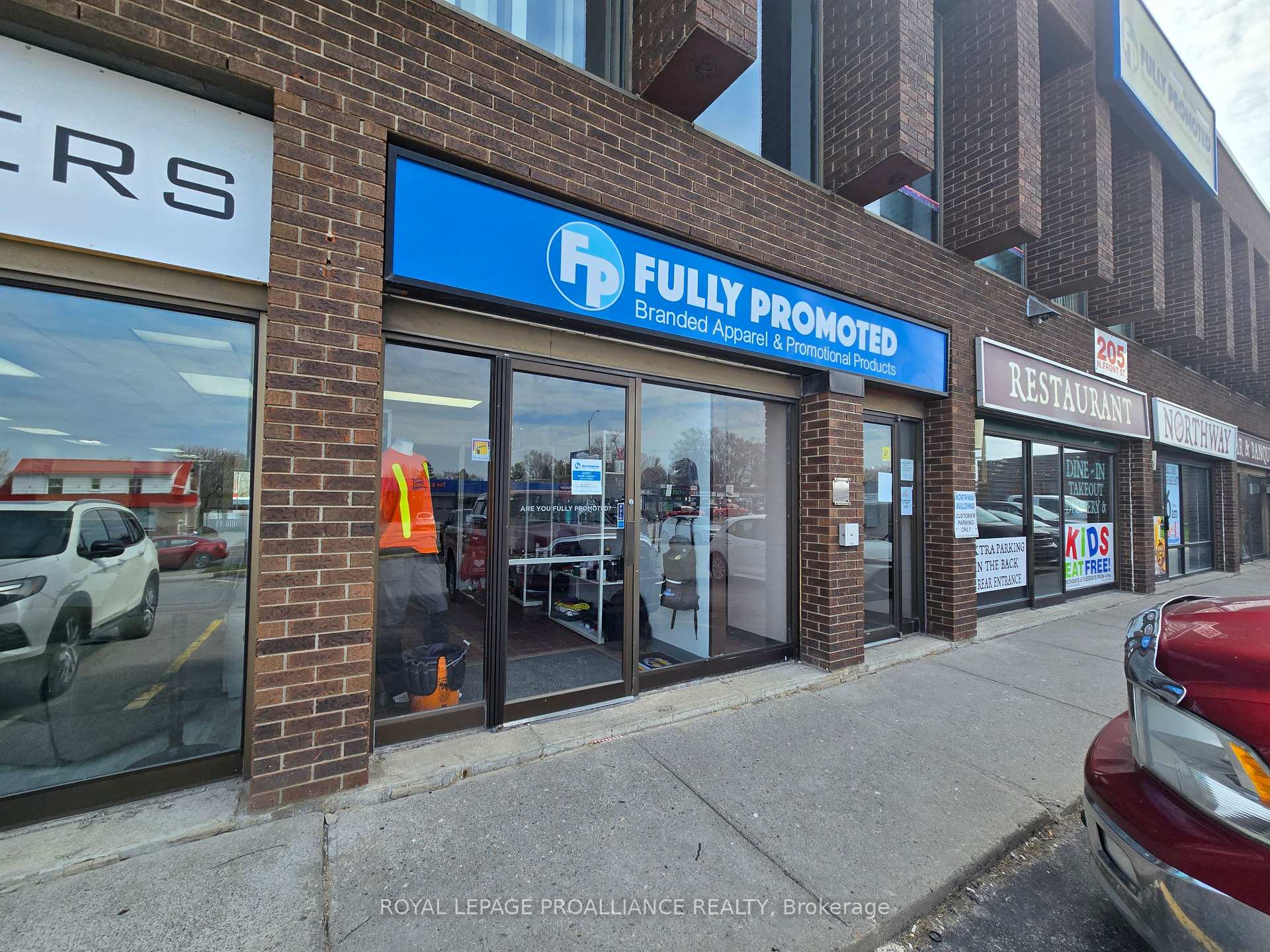 205 North Front Street 2, Belleville, ON K8P 3C3, Belleville — photo 1