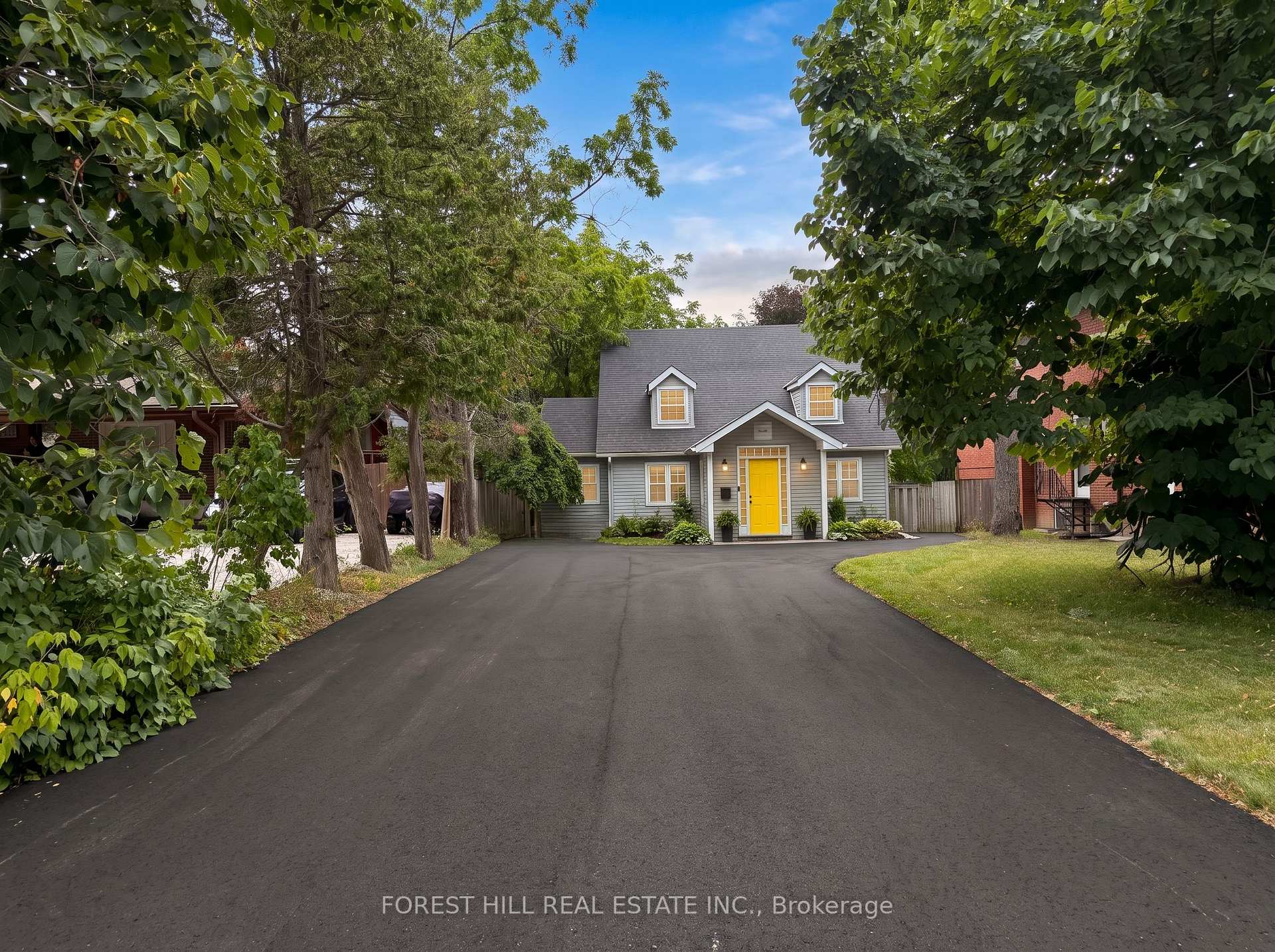 231 Carrville Road, Richmond Hill, ON L4C 6E4, Richmond Hill — photo 1