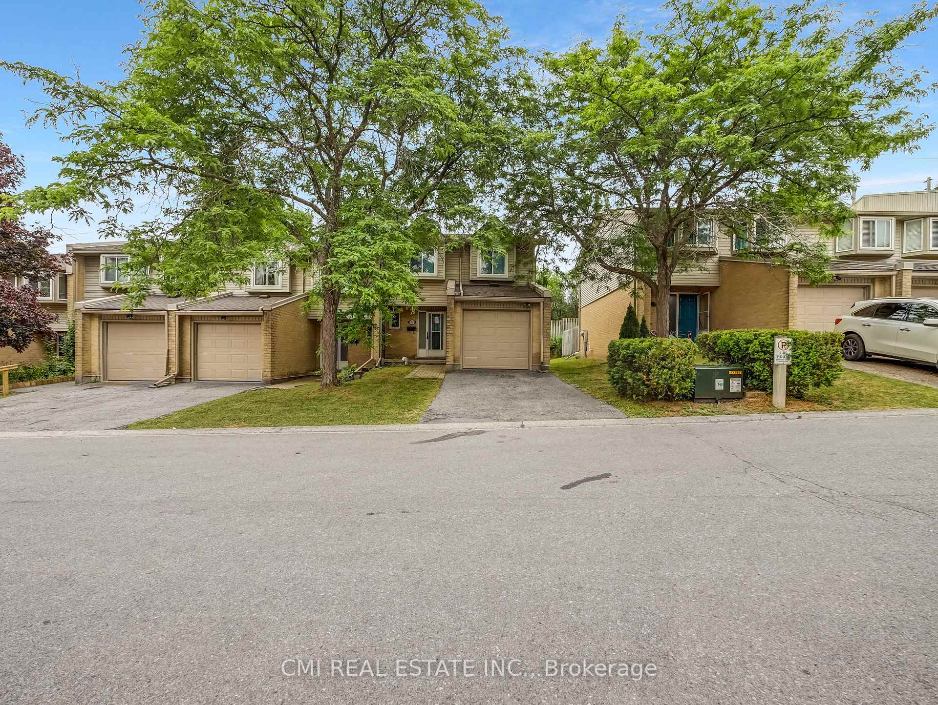 29 Paulander Drive 24, Kitchener, ON N2M 5L2, Kitchener — photo 1