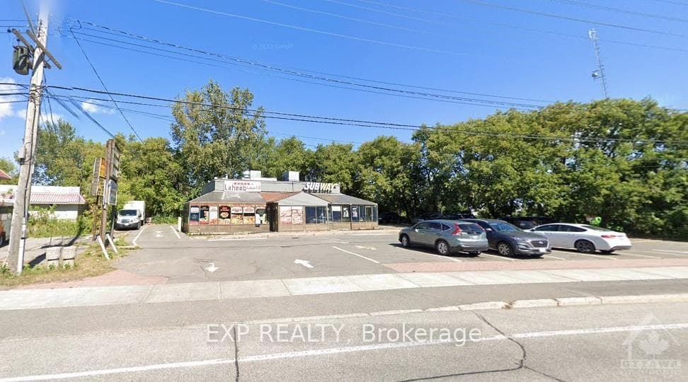 973 MONTREAL Road, Manor Park - Cardinal Glen and Area, ON K1K 0S6, Manor Park - Cardinal Glen and Area — photo 1