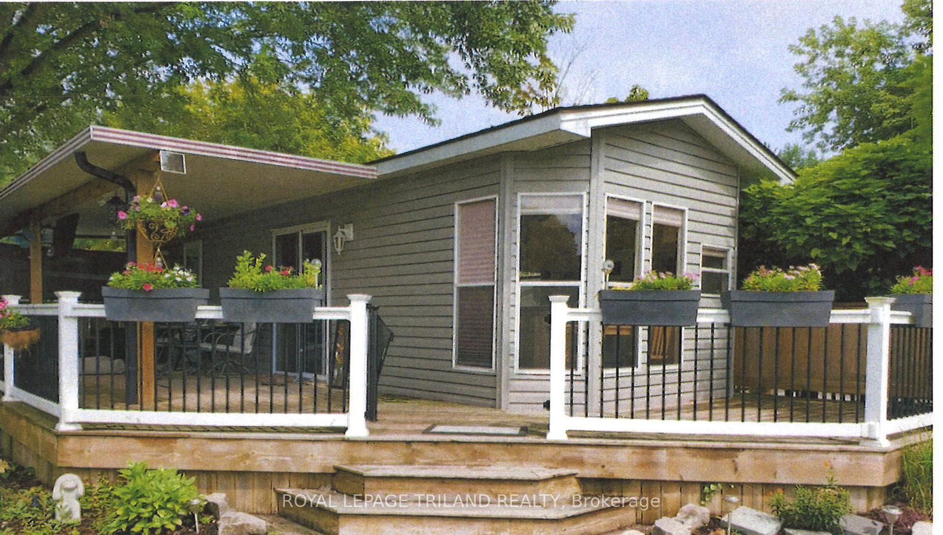4895 Lakeshore Road D36, Plympton-Wyoming, ON N0N 1J6, Plympton-Wyoming — photo 1